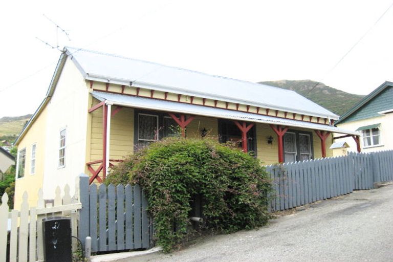 Photo of property in 73 Canterbury Street, Lyttelton, 8082