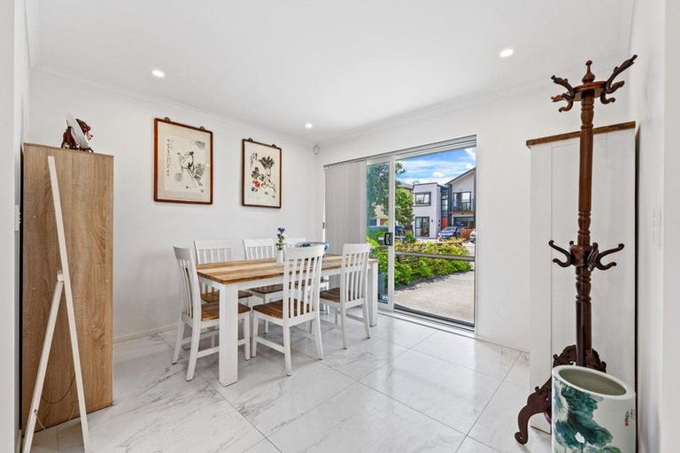 Photo of property in 53 Glidepath Road, Hobsonville, Auckland, 0616