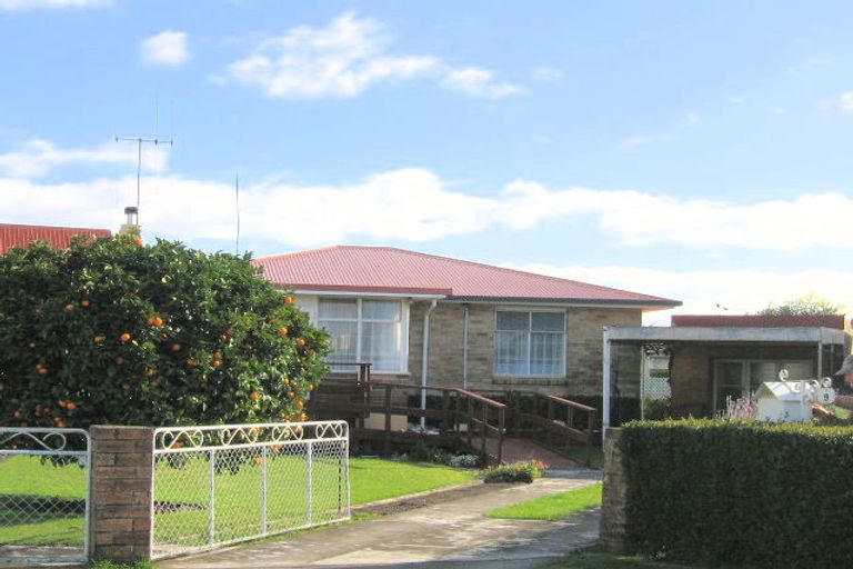 Photo of property in 11 Seaforth Grove, Greerton, Tauranga, 3112