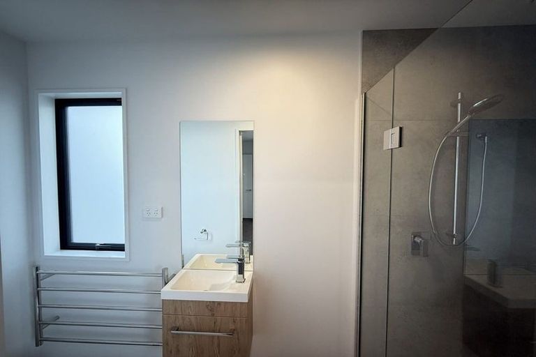 Photo of property in 4/26 Hargest Crescent, Sydenham, Christchurch, 8023