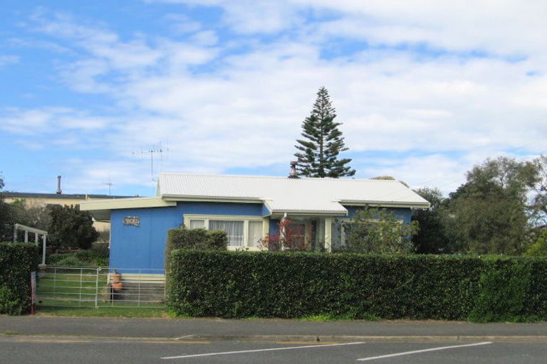Photo of property in 900 Port Road, Whangamata, 3620