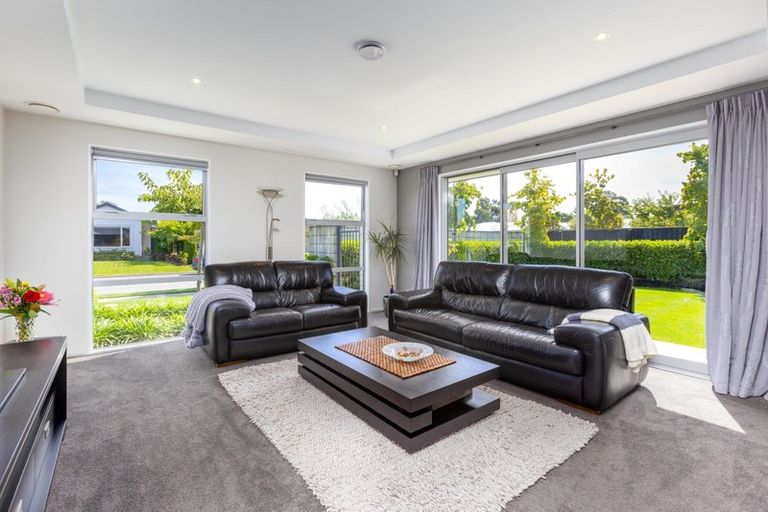 Photo of property in 4 Amy Place, Rangiora, 7400