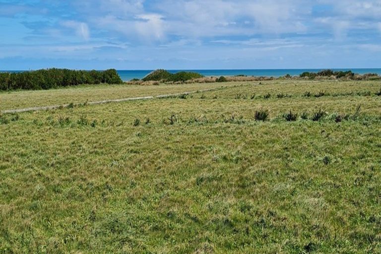 Photo of property in 188e Arawhata Road, Opunake, 4681