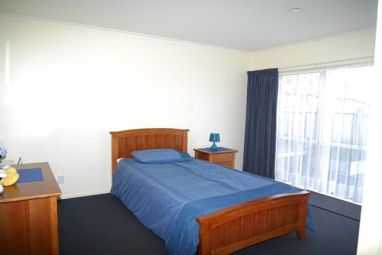 Photo of property in 114b Arawhata Road, Paraparaumu, 5032