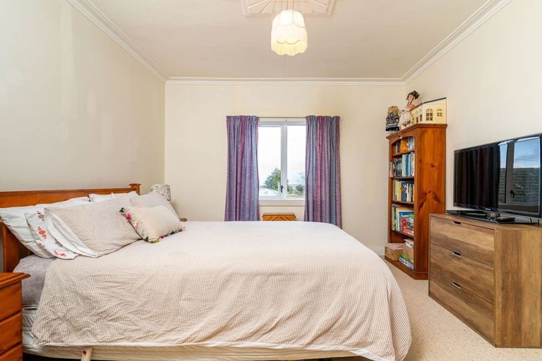 Photo of property in 102 Preston Crescent, Belleknowes, Dunedin, 9011