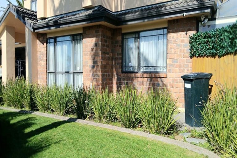 Photo of property in 66 Blackwood Drive, Wattle Downs, Auckland, 2103