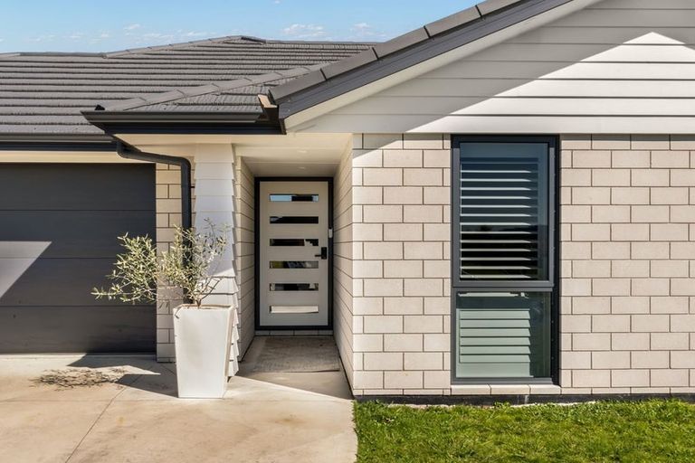 Photo of property in 5 Rylstone Way, Te Kauwhata, 3710