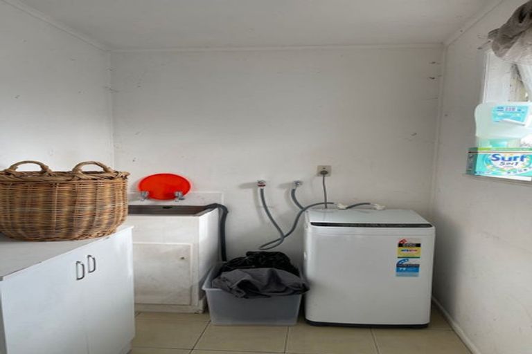 Photo of property in 111 Dominion Road, Papakura, 2110