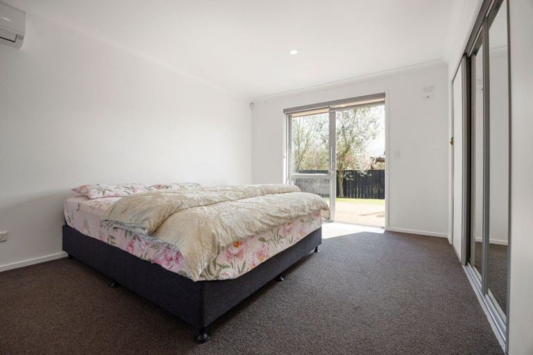 Photo of property in 5 Compton Grove, Huntington, Hamilton, 3210