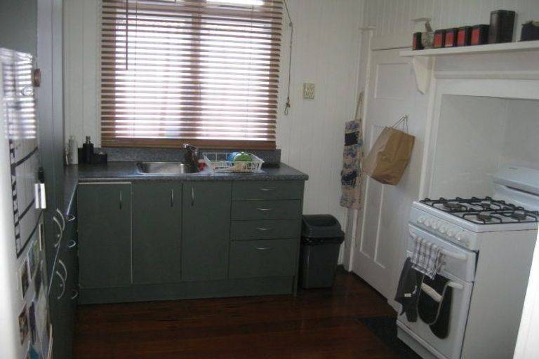 Photo of property in 49 Riverside Drive, Waiwhetu, Lower Hutt, 5010