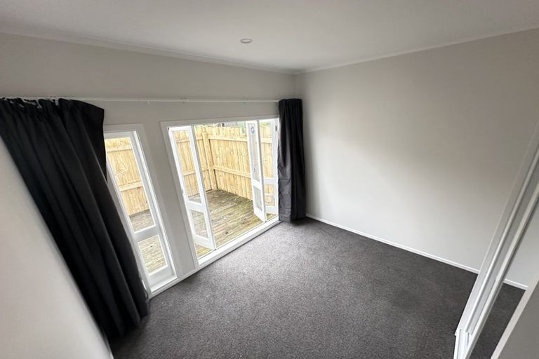 Photo of property in 14 Peck Street, Taita, Lower Hutt, 5011