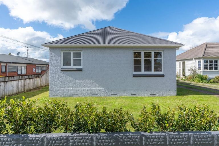 Photo of property in 8 Nixon Street, Hamilton East, Hamilton, 3216