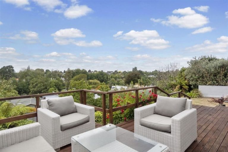 Photo of property in 17 Galbraith Avenue, Beerescourt, Hamilton, 3200