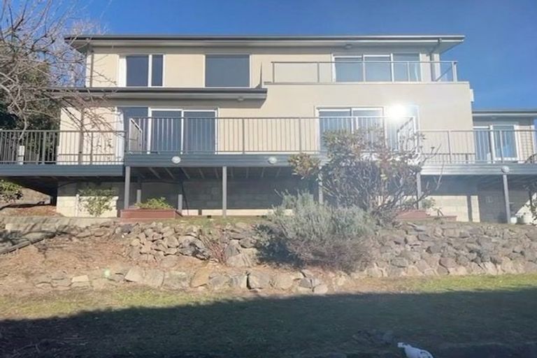 Photo of property in 66 Te Awakura Terrace, Mount Pleasant, Christchurch, 8081