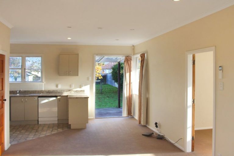 Photo of property in 12 Garvins Road, Hornby, Christchurch, 8042