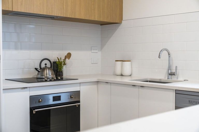 Photo of property in 105 Mangahoe Road, Mount Wellington, Auckland, 1062