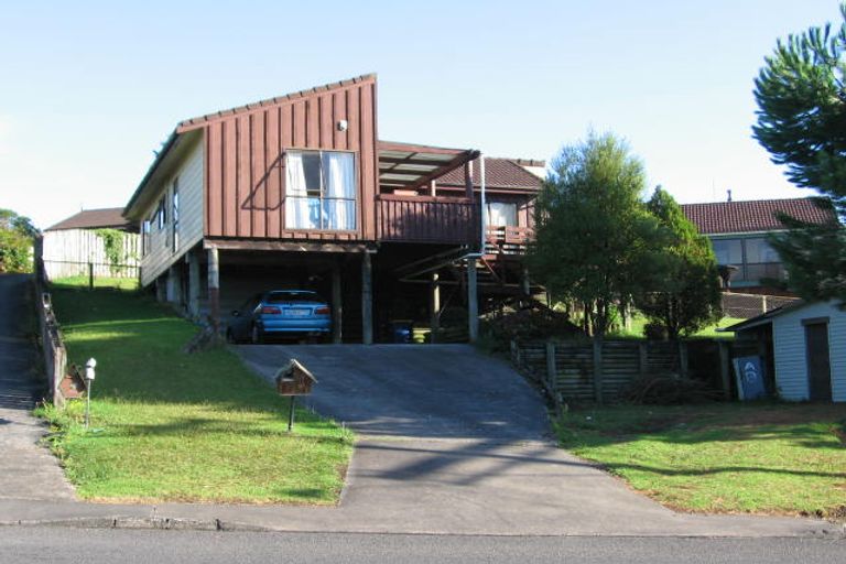Photo of property in 81 Sunnyside Road, Sunnyvale, Auckland, 0612