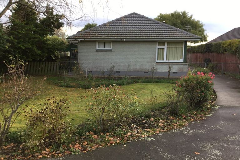 Photo of property in 5 Mcsaveneys Road, Marshland, Christchurch, 8051