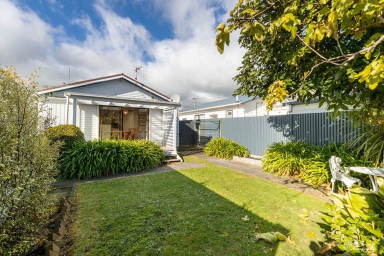 Photo of property in 11 Jessie Street, Petone, Lower Hutt, 5012