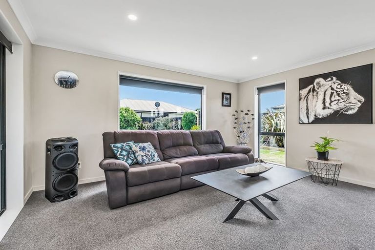 Photo of property in 13 Cressy Place, Darfield, 7510