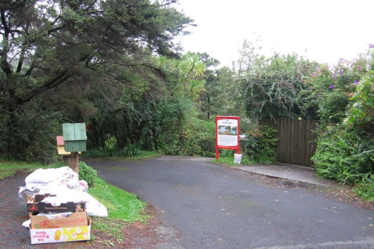 Photo of property in 25 Austin Road, Greenhithe, Auckland, 0632