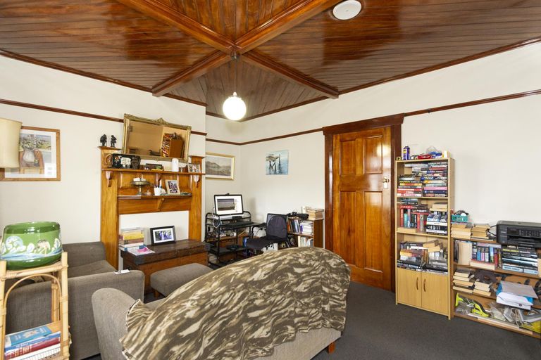 Photo of property in 24 Lune Street, South Hill, Oamaru, 9400