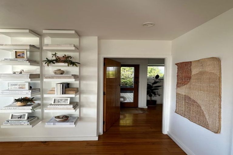 Photo of property in 93 Panorama Road, Clifton, Christchurch, 8081