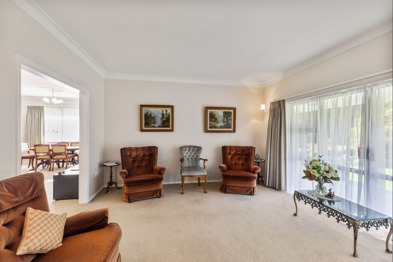 Photo of property in 26 Gladstone Road, Levin, 5571