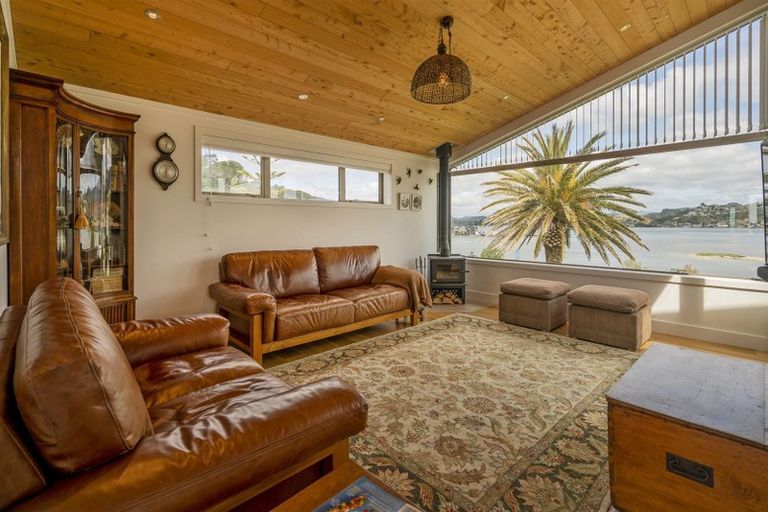 Photo of property in 40 Paku Drive, Tairua, 3508