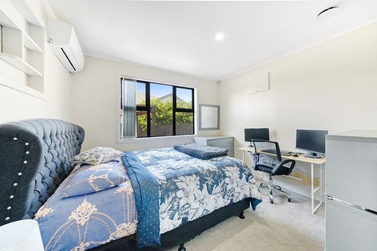 Photo of property in 3/4 Oxford Road, Manurewa, Auckland, 2102