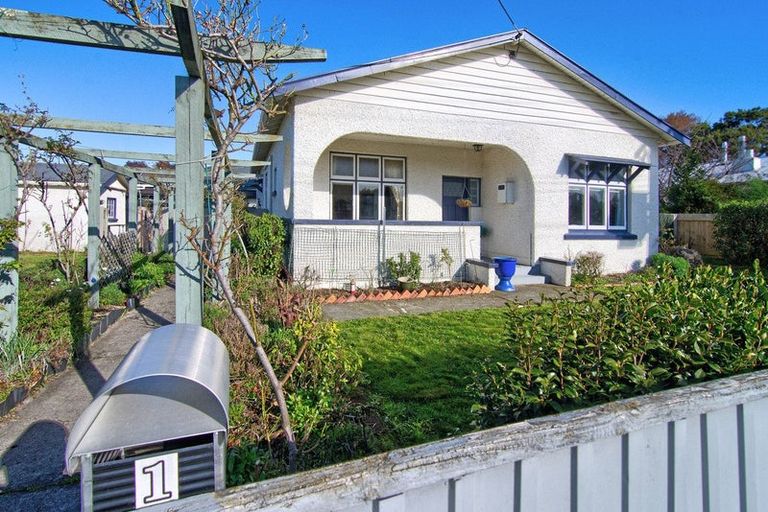 Photo of property in 1 Vivian Street, Solway, Masterton, 5810