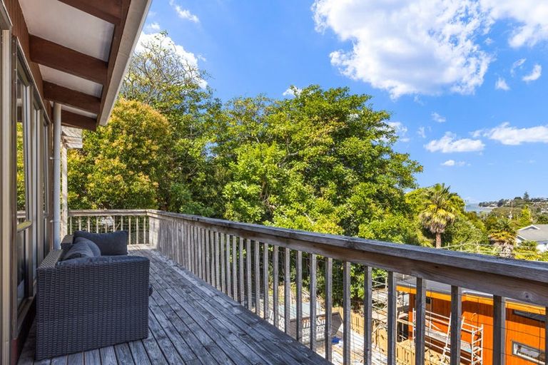 Photo of property in 504 Beach Road, Murrays Bay, Auckland, 0630