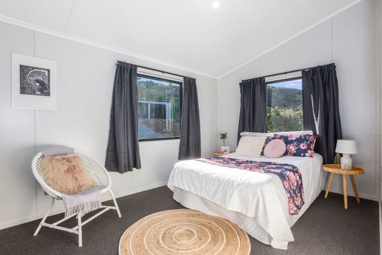 Photo of property in 48 Whanake Street, Titahi Bay, Porirua, 5022