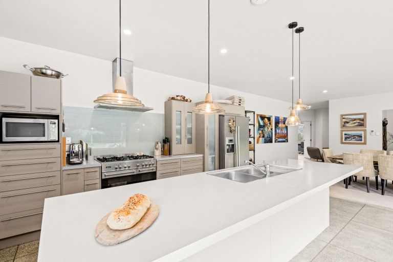 Photo of property in 38 Westminster Glen, Matakana, Warkworth, 0985