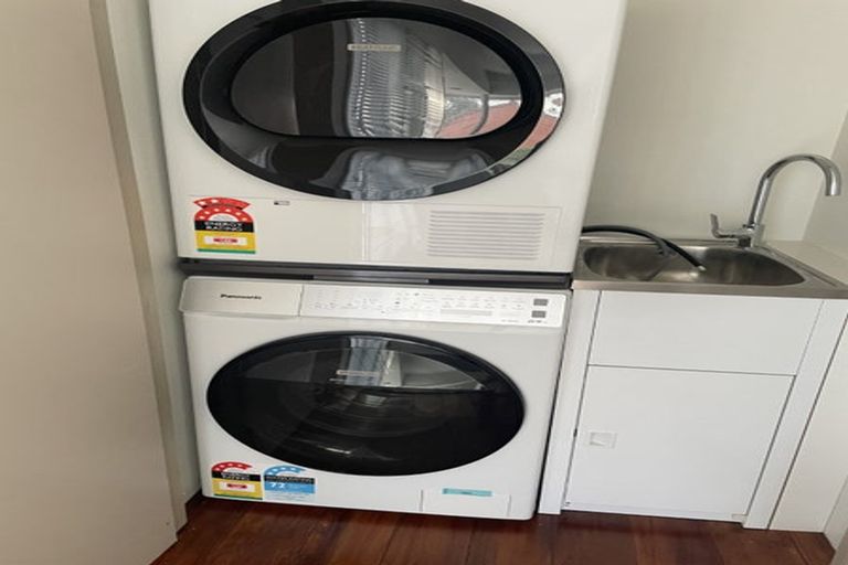 Photo of property in 1/3 Jutland Road, Hauraki, Auckland, 0622