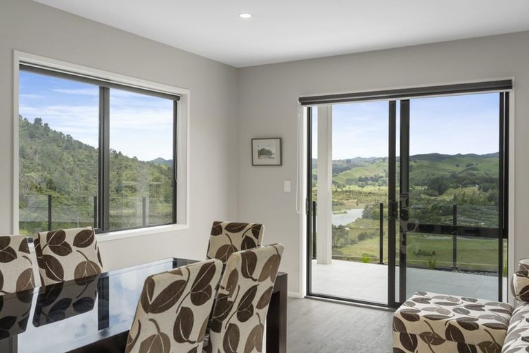 Photo of property in 21 Manatu Close, Whangamata, 3691