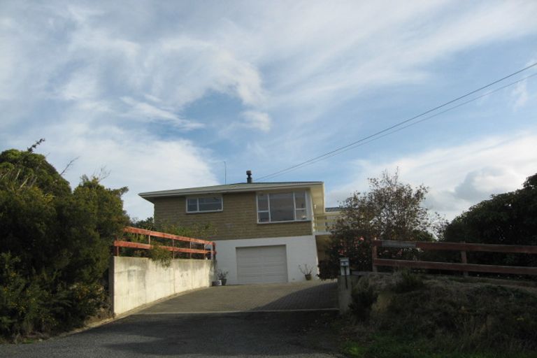 Photo of property in 8 Ridley Road, Portobello, Dunedin, 9014