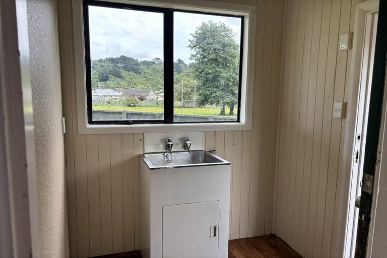 Photo of property in 49 Molesworth Street, Taita, Lower Hutt, 5011