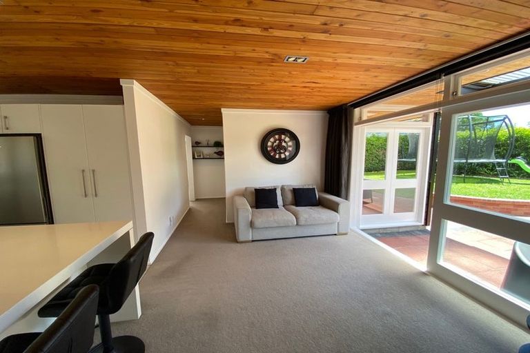 Photo of property in 24 Ashdown Place, Pahurehure, Papakura, 2113