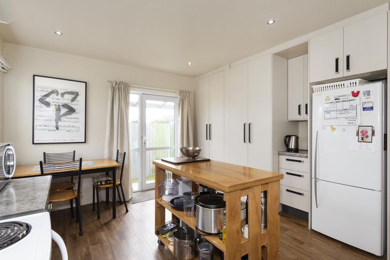 Photo of property in 24 Lune Street, South Hill, Oamaru, 9400