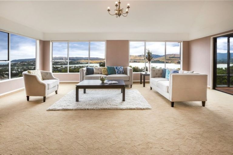 Photo of property in 19 Mercury Way, Whitby, Porirua, 5024