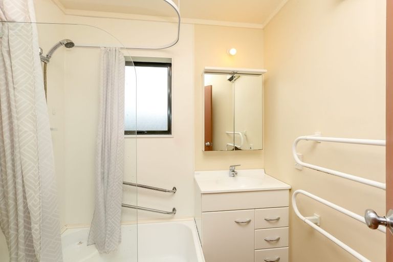 Photo of property in 96a Branch Road, Highlands Park, New Plymouth, 4312