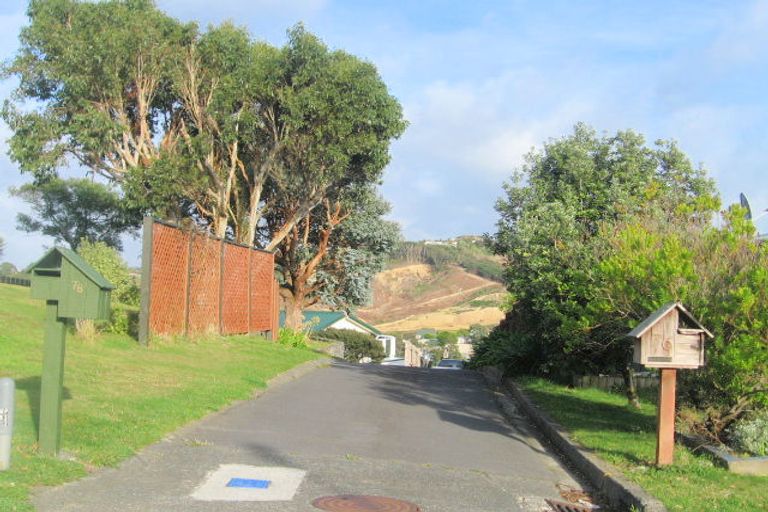 Photo of property in 76 Mercury Way, Whitby, Porirua, 5024