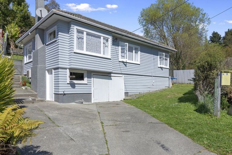 Photo of property in 137 Emano Street, Toi Toi, Nelson, 7010