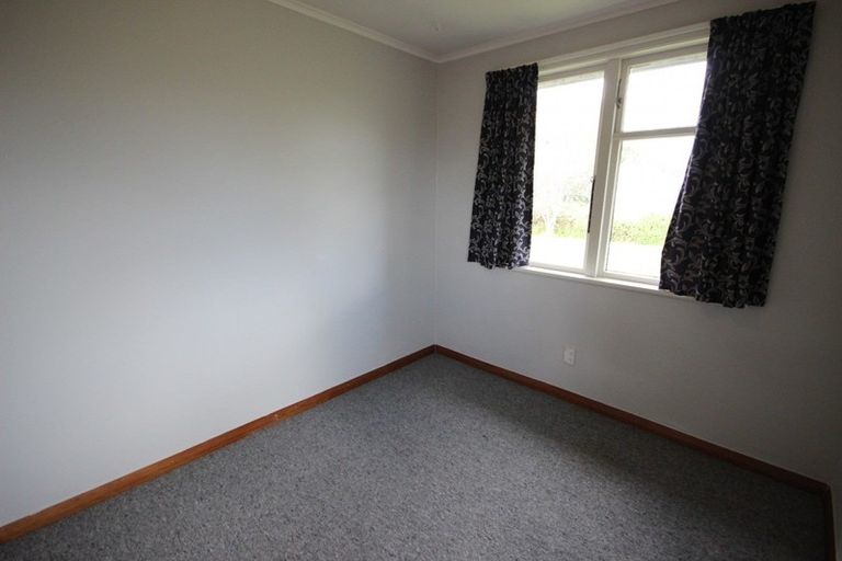 Photo of property in 8 Ayr Place, Hokowhitu, Palmerston North, 4410