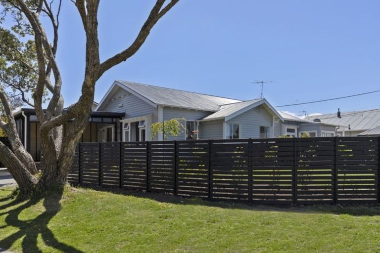Photo of property in 1b Miro Street, Woburn, Lower Hutt, 5010