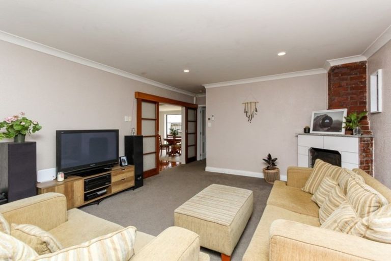 Photo of property in 134 Frankley Road, Frankleigh Park, New Plymouth, 4310