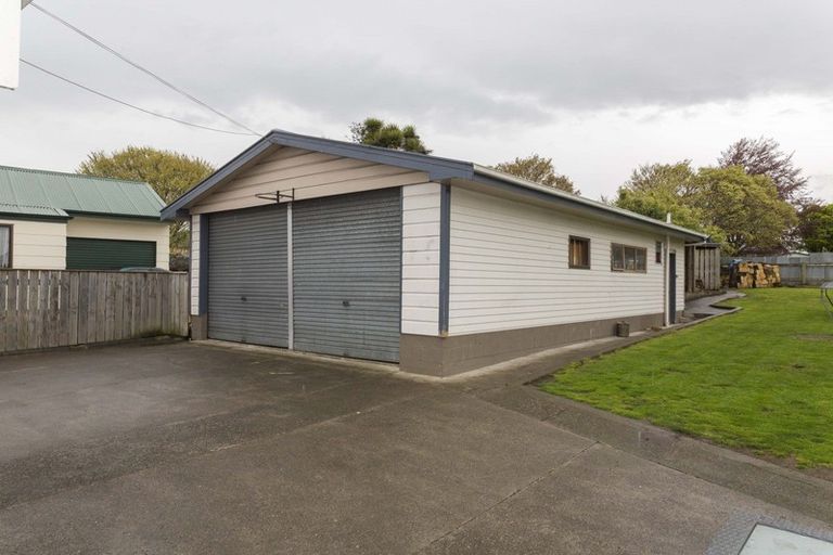 Photo of property in 7 Tennyson Street, Dannevirke, 4930