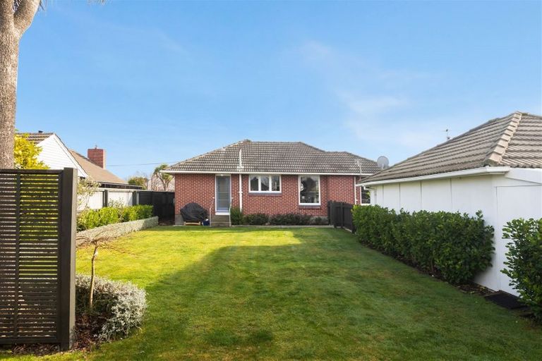 Photo of property in 21 Springbank Street, Bryndwr, Christchurch, 8053