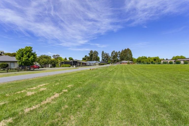 Photo of property in 8 Crawford Close, Amberley, 7410